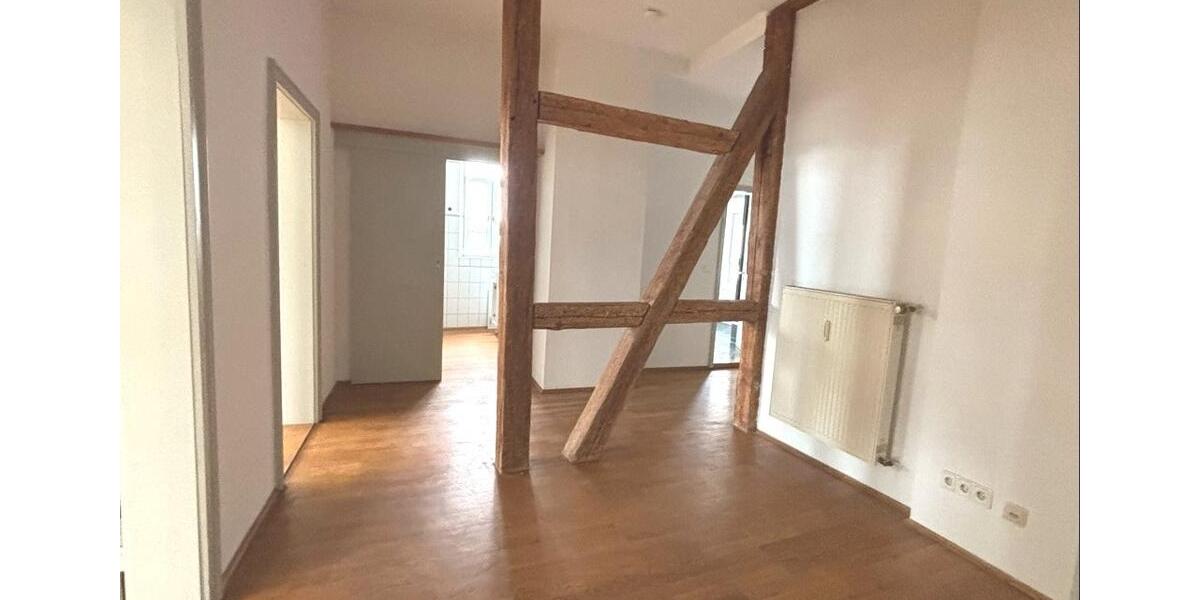 Dachgeschoßwohnung Altdorf bei Nürnberg - 4 Zimmer, 125 m&sup2;, 1.175&euro; | Angebot:24813547