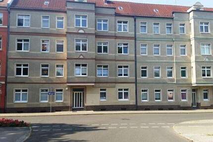 2-Zimmer-Wohnung am Fuße des Marienbergs! 2 zimmer