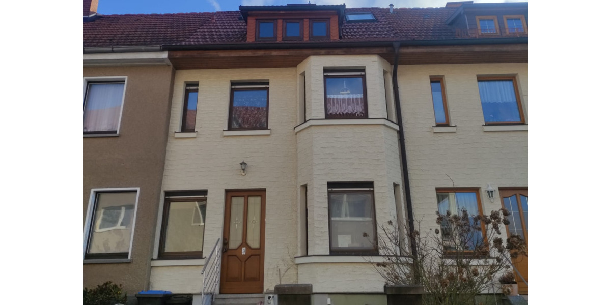 Reihenhaus Bad Salzungen - 4 Zimmer, 85 m&sup2;, 800&euro; | Angebot:25082802