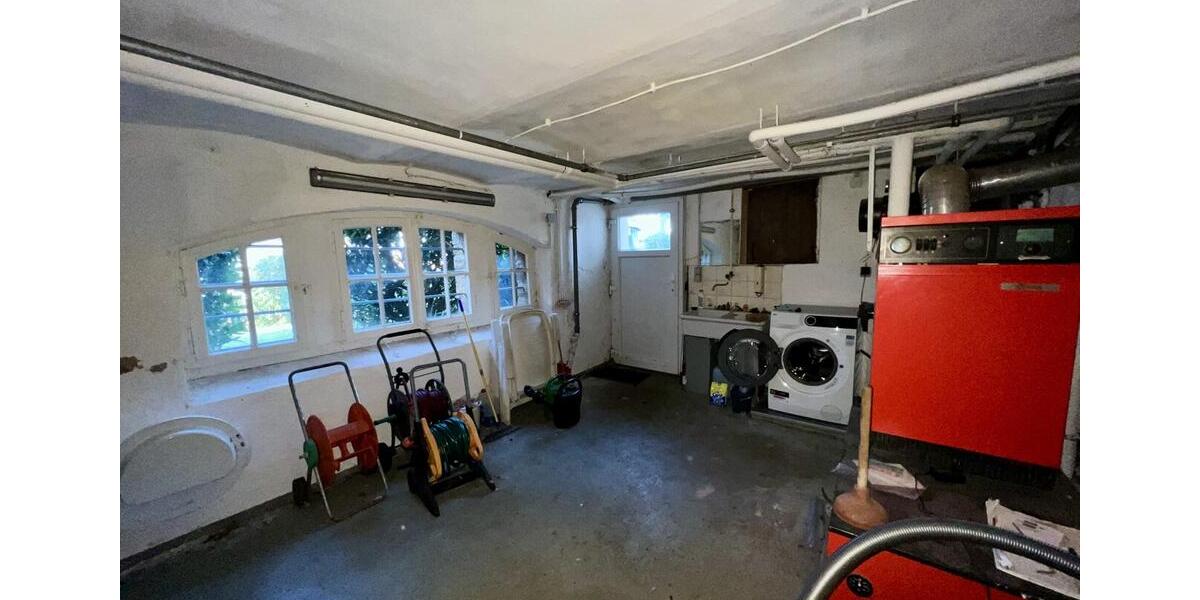 Einfamilienhaus Lübbecke - 6 Zimmer, 180 m&sup2;, 1.250&euro; | Angebot:24451050