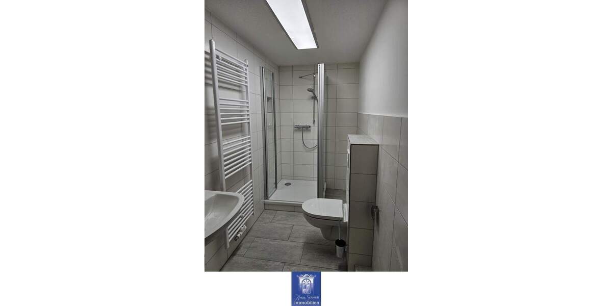 Etagenwohnung Lauenstein Lauenstein - 3 Zimmer, 72 m&sup2;, 389&euro; | Angebot:25708872