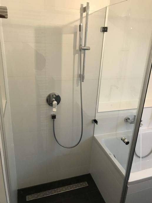 Großzügige 4-Zi-Whg. mit Einbauküche 4 zimmer