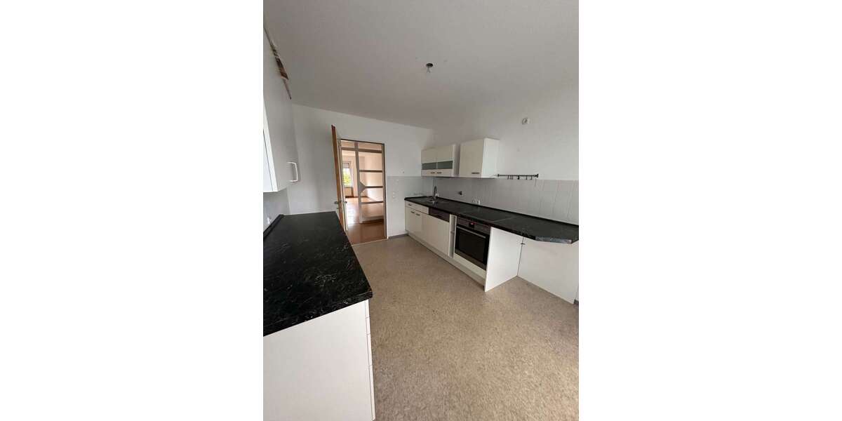 Etagenwohnung Regensburg Burgweinting - 3 Zimmer, 85 m&sup2;, 939&euro; | Angebot:25191539