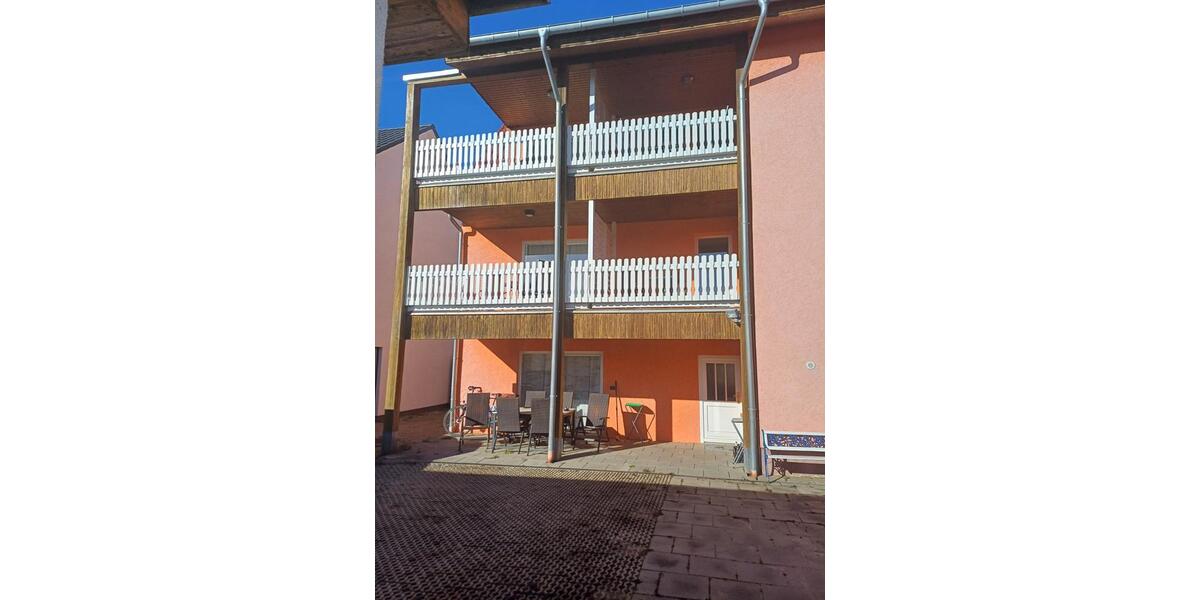 Dachgeschoßwohnung Mirow - 2 Zimmer, 60 m&sup2;, 400&euro; | Angebot:23009263