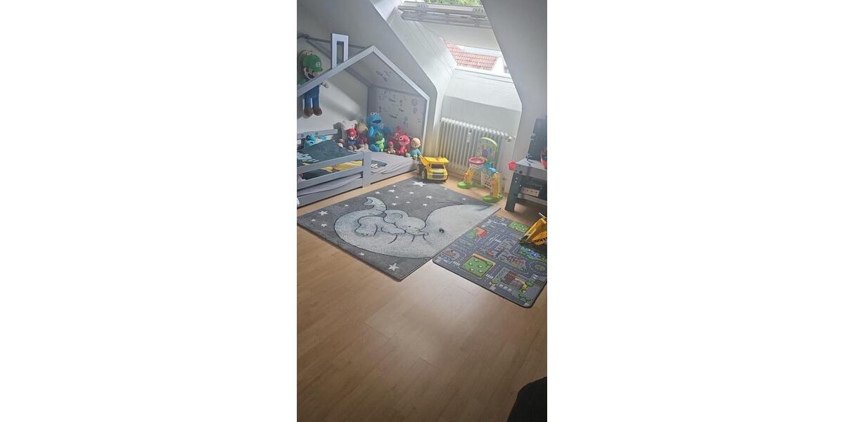 Dachgeschoßwohnung Pirmasens Niedersimten - 3 Zimmer, 78 m&sup2;, 450&euro; | Angebot:25978896