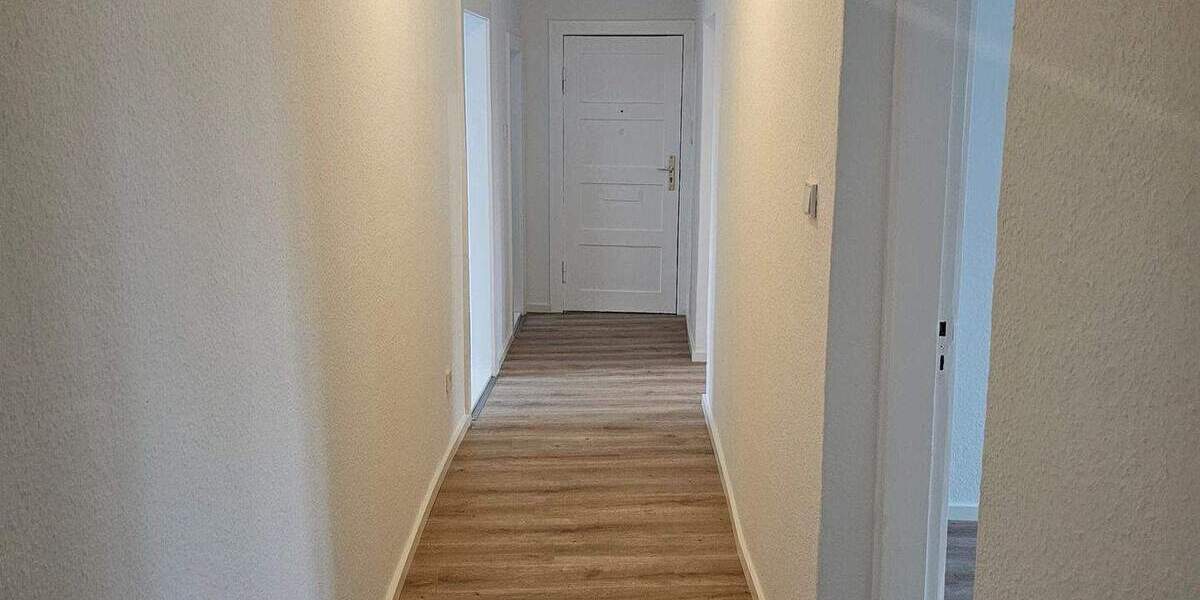 Etagenwohnung Frankfurt (Oder) Frankfurt - 2 Zimmer, 63 m&sup2;, 510&euro; | Angebot:25699758