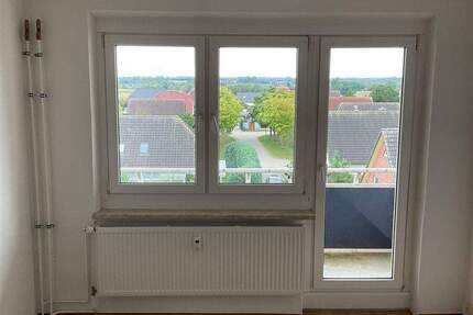 Wohnung Gützkow - 2 Zimmer, 58 m&sup2;, 350&euro; | Angebot:24052066