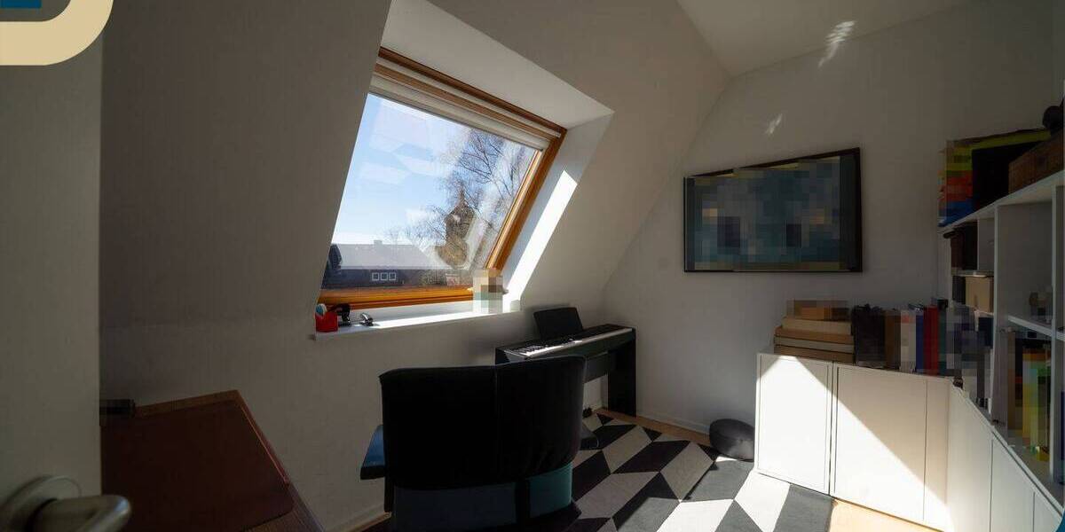 Doppelhaushälfte Halstenbek - 5 Zimmer, 142 m&sup2;, 1.680&euro; | Angebot:26117701