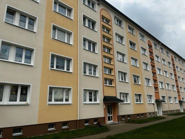 Etagenwohnung Zschopau - 3 Zimmer, 56 m&sup2;, 400&euro; | Angebot:26496975