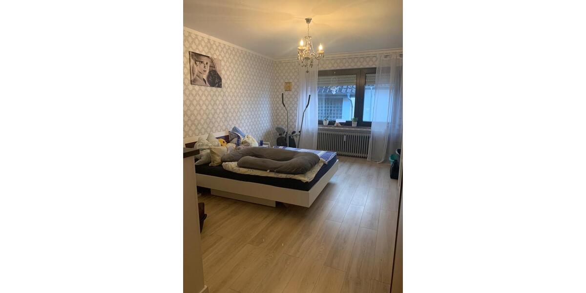 Etagenwohnung Blomberg - 3 Zimmer, 92 m&sup2;, 620&euro; | Angebot:26531294