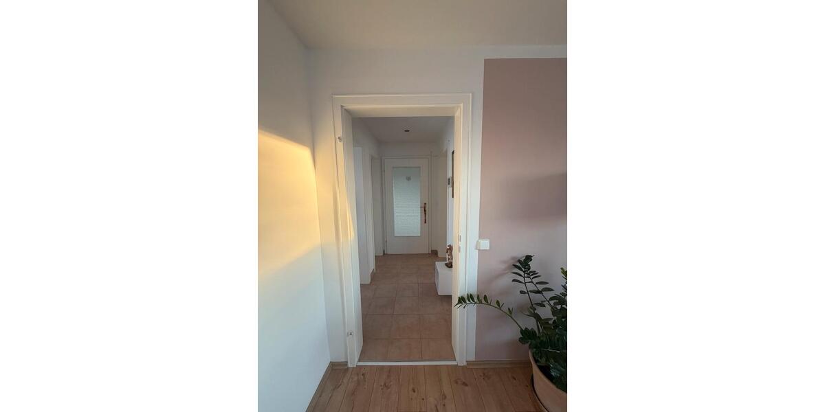Etagenwohnung Stuttgart Botnang - 4 Zimmer, 80 m&sup2;, 1.200&euro; | Angebot:26546762
