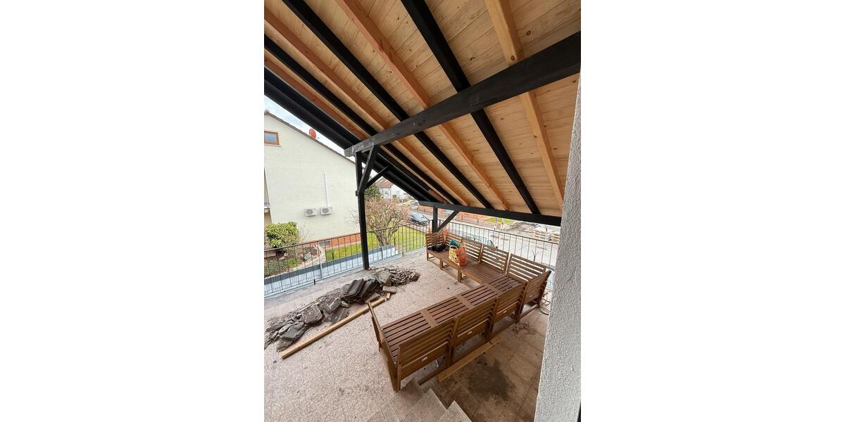 Dachgeschoßwohnung Bürstadt - 3 Zimmer, 90 m&sup2;, 1.250&euro; | Angebot:24795646