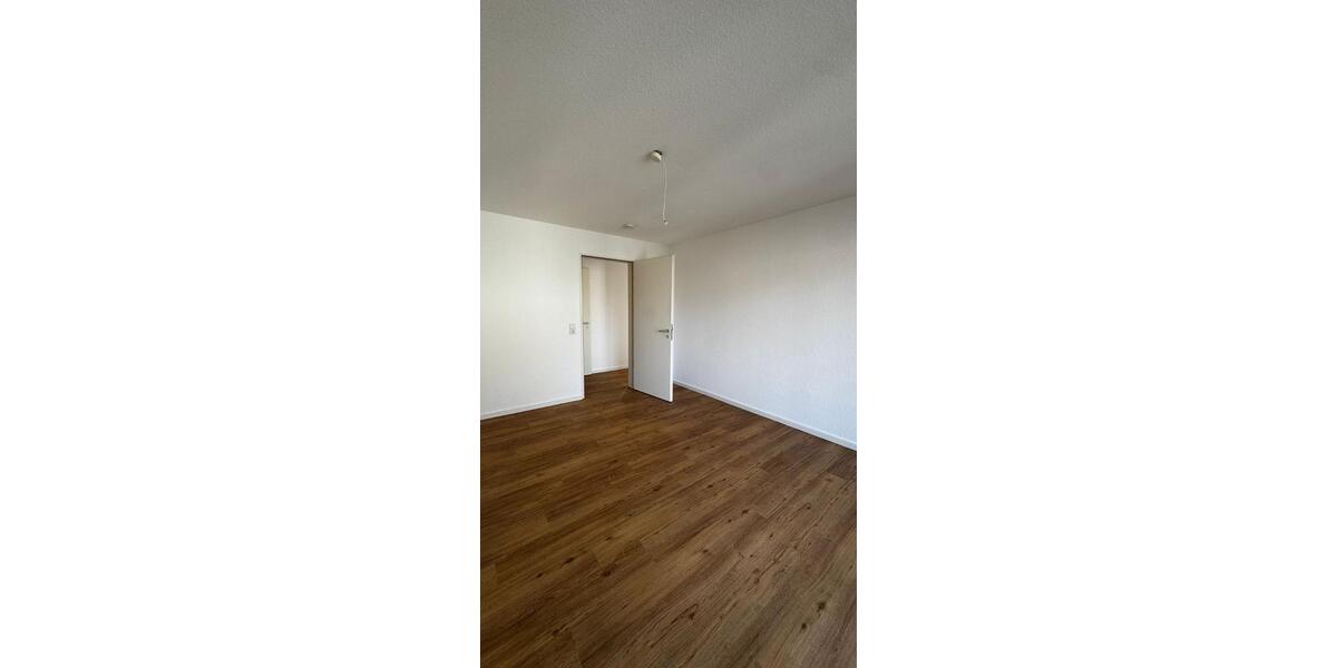 Großzügige 3-Zi Wohnung (Maisonette) in der Karlsruher Weststadt 3 zimmer