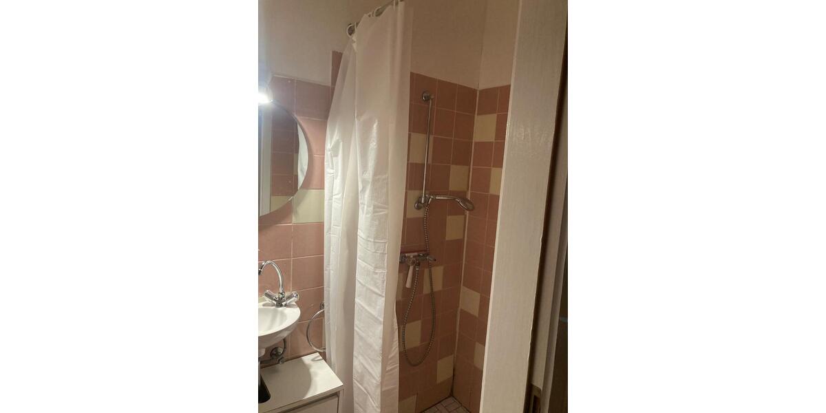 Wohnen auf Zeit Karlsruhe Neureut - 1.5 Zimmer, 15 m&sup2;, 557&euro; | Angebot:26326635