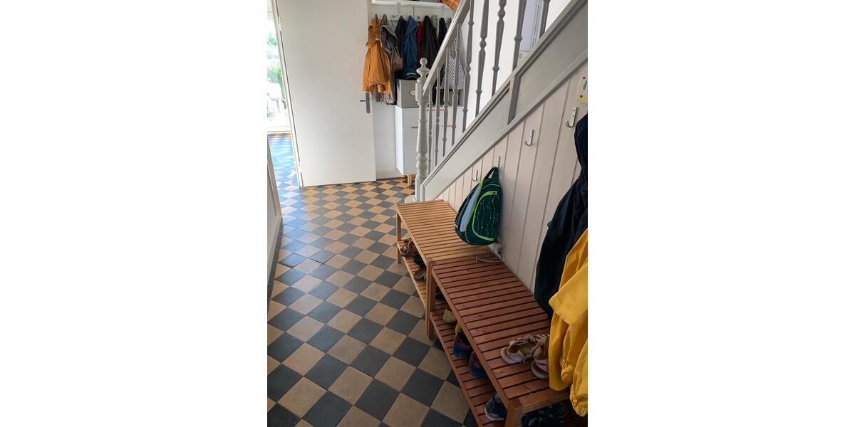 Einfamilienhaus Ratzeburg - 5 Zimmer, 128 m&sup2;, 1.200&euro; | Angebot:25219571