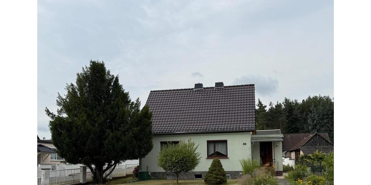 Einfamilienhaus Elsterwerda - 3 Zimmer, 90 m&sup2;, 1.500&euro; | Angebot:25285363