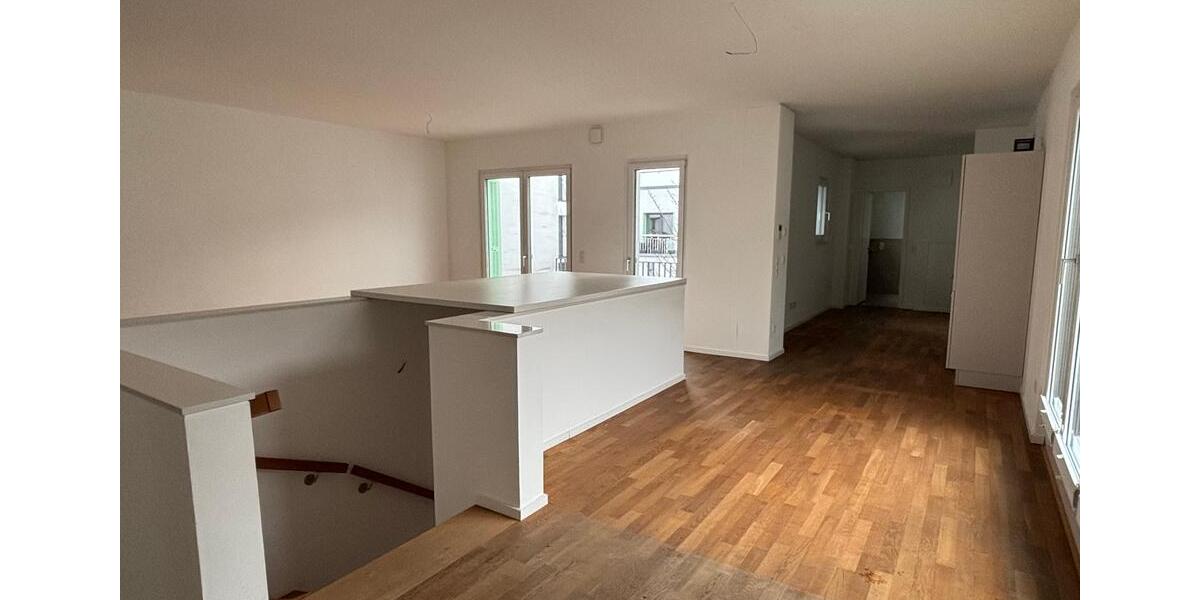 Etagenwohnung Düsseldorf Stadtbezirk 3 - 3 Zimmer, 103 m&sup2;, 1.887&euro; | Angebot:24116704