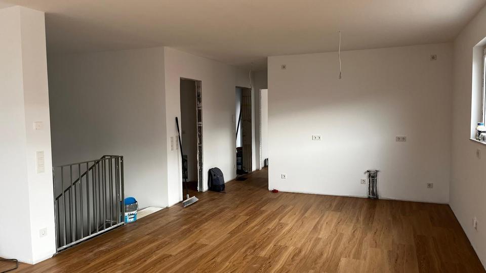 Etagenwohnung Seligenstadt - 4 Zimmer, 132 m&sup2;, 1.900&euro; | Angebot:24522620