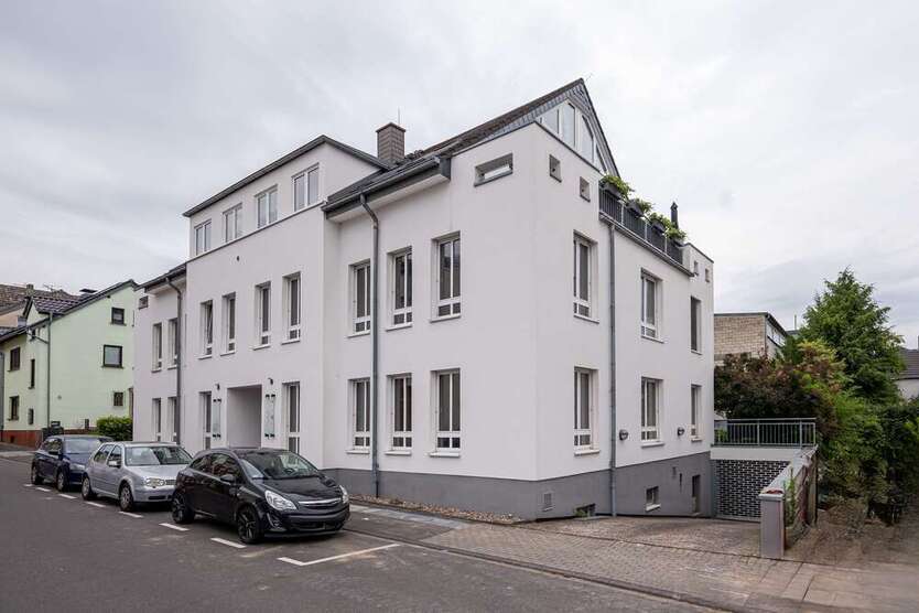Büro in Siegburg 1.110 € 111 m² zimmer