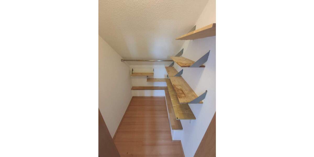 Etagenwohnung Troisdorf - 2 Zimmer, 60 m&sup2;, 690&euro; | Angebot:24847587