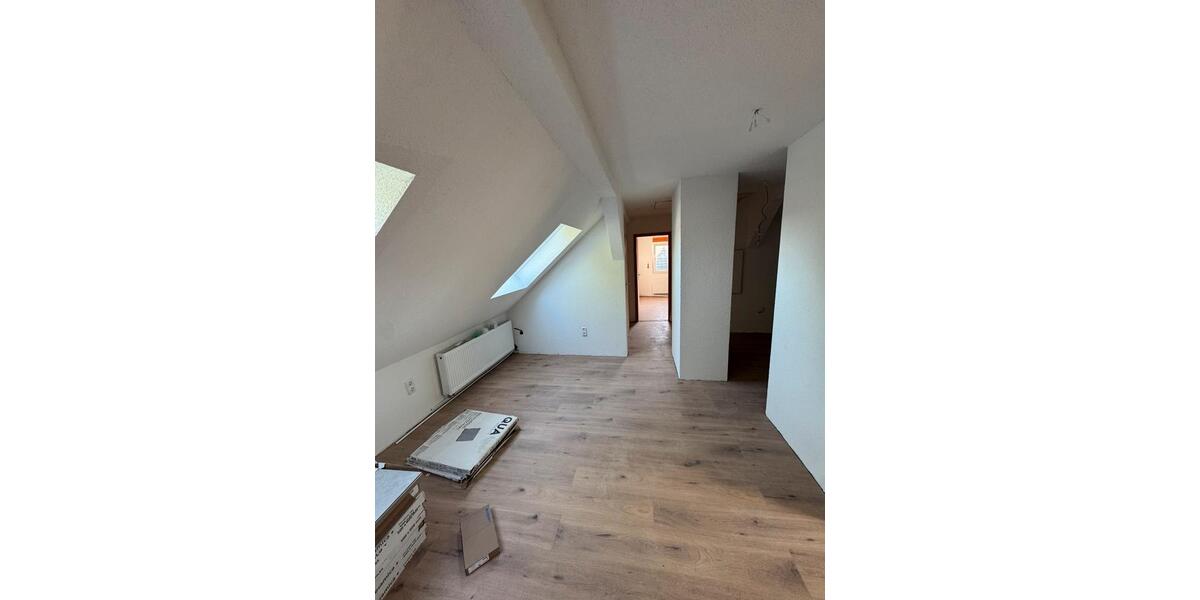 Dachgeschoßwohnung Wetzlar Altenberger Straße - 2 Zimmer, 36 m&sup2;, 500&euro; | Angebot:26566705