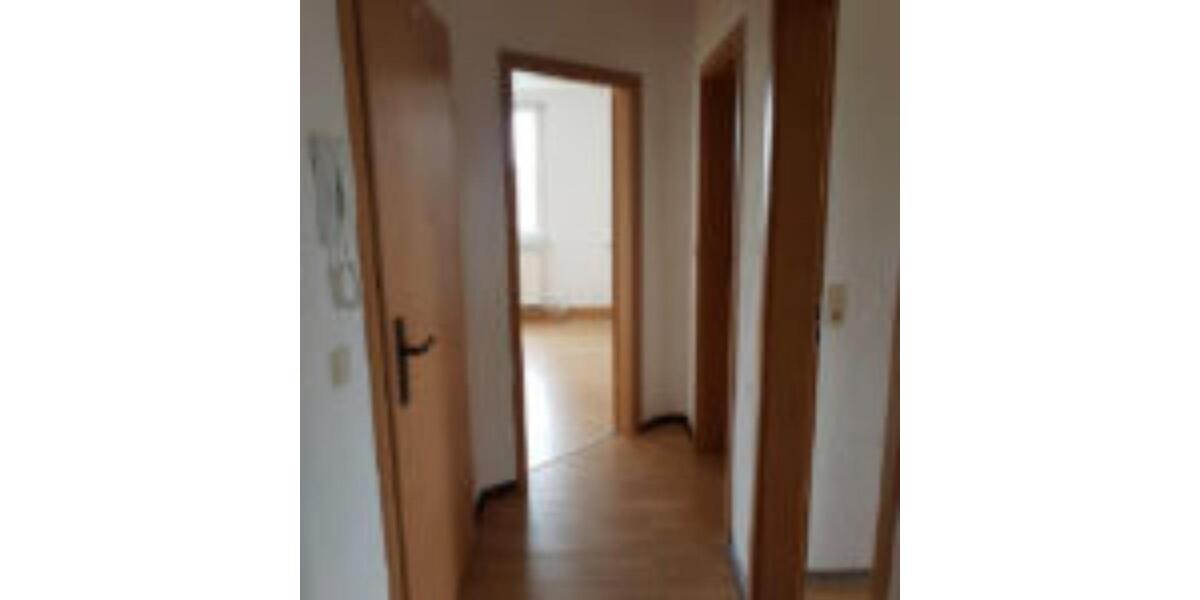 Erdgeschoßwohnung Lauchhammer - 3 Zimmer, 63 m&sup2;, 335&euro; | Angebot:20617176