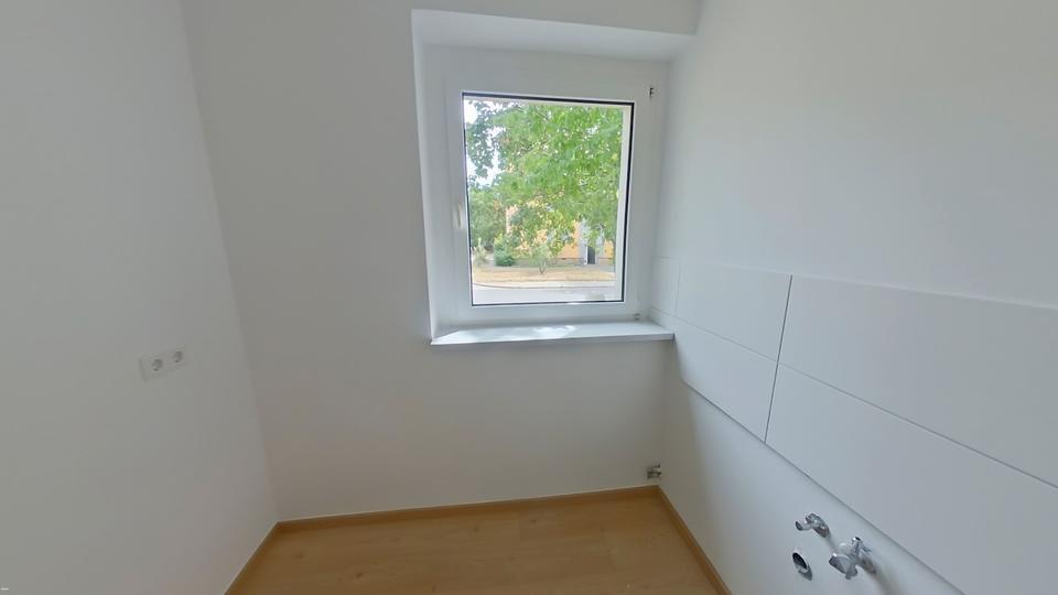 Erstbezug nach Sabnierung in der Nordstr. 11 zimmer