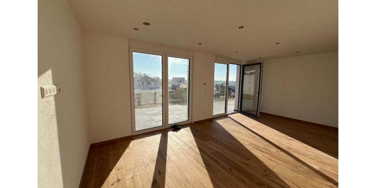 Neue und Helle 2 Zimmerwohnung mit Terrasse am Hühnerberg 2 zimmer