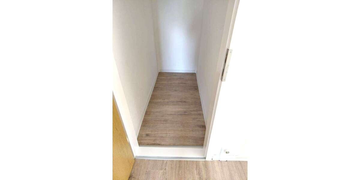 Frisch renovierte 3 Zimmer Wohnung mit Garage optional! - Appartement Galenbeck Sandhagen | Angebot:25468477