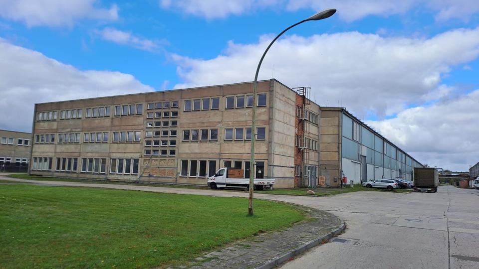 Gewerbehalle in Bernau bei Berlin – flexibel nutzbar zimmer