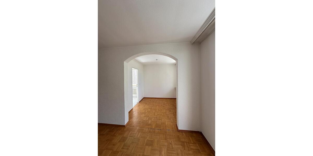 Etagenwohnung Haar - 3.5 Zimmer, 100 m&sup2;, 1.565&euro; | Angebot:25082617
