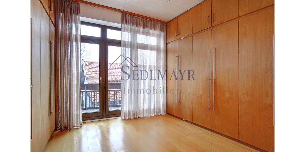 Einfamilienhaus Seefeld - 6 Zimmer, 220 m&sup2;, 2.800&euro; | Angebot:26133681