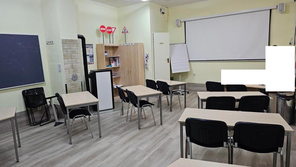 Fahrschulraum , Büroraum , Bürofläche , Ladenlokal , Glasfaser zimmer