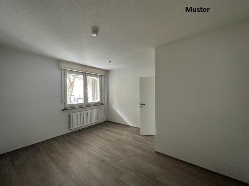 sanierte, großzügige 2-Zimmer-Wohnung in Innenstadtnähe zimmer