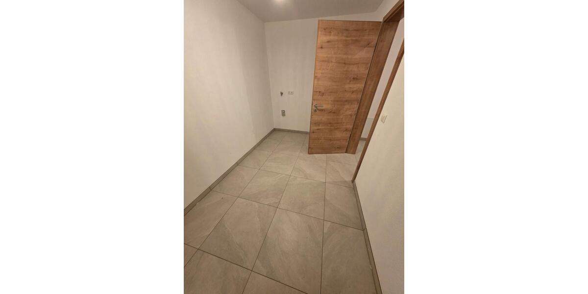 Doppelhaushälfte Simbach - 5 Zimmer, 157 m&sup2;, 1.350&euro; | Angebot:26634668