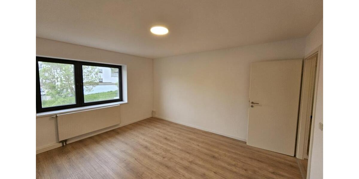 Erdgeschoßwohnung Schiffweiler - 2 Zimmer, 48 m&sup2;, 530&euro; | Angebot:26631560