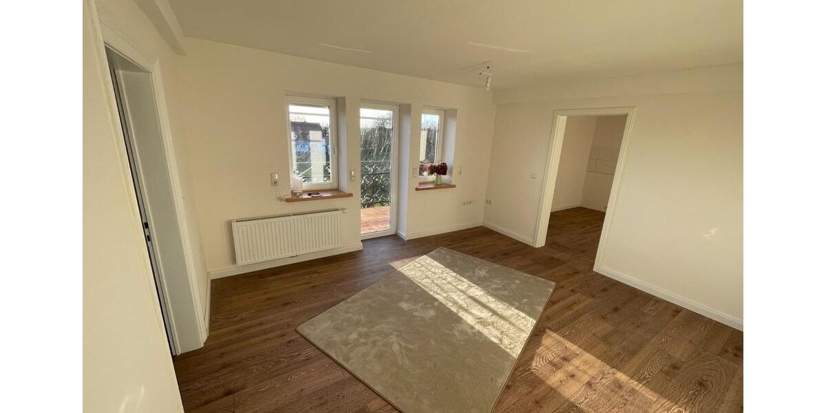 Etagenwohnung Frielendorf - 5 Zimmer, 112 m&sup2;, 950&euro; | Angebot:25840197