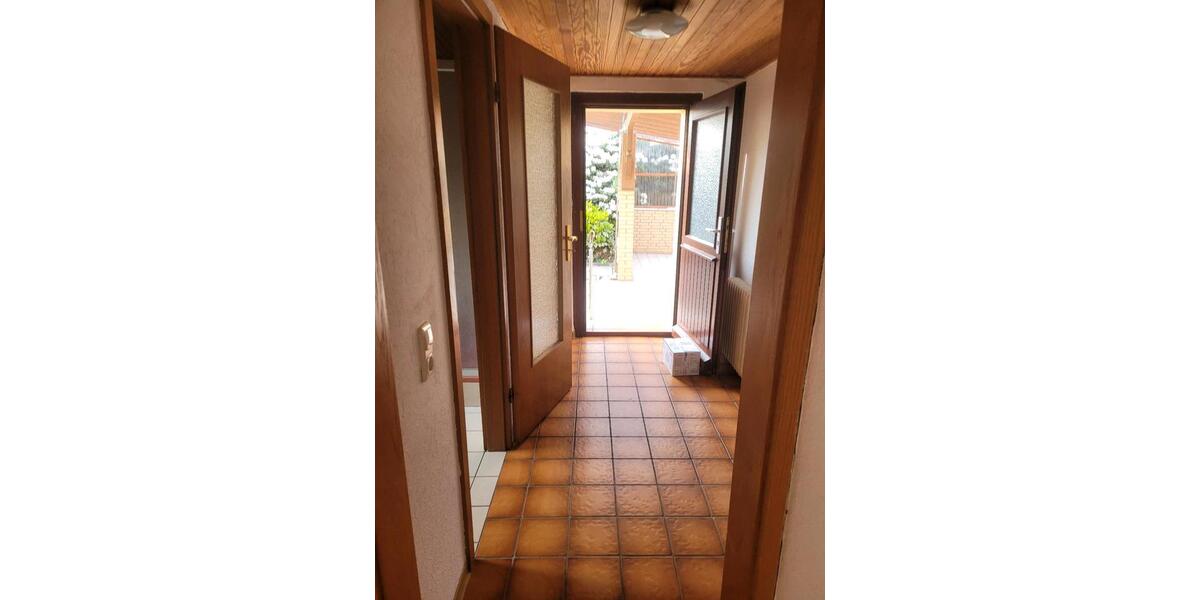 Doppelhaushälfte Brake (Unterweser) - 4 Zimmer, 128 m&sup2;, 1.250&euro; | Angebot:26523116