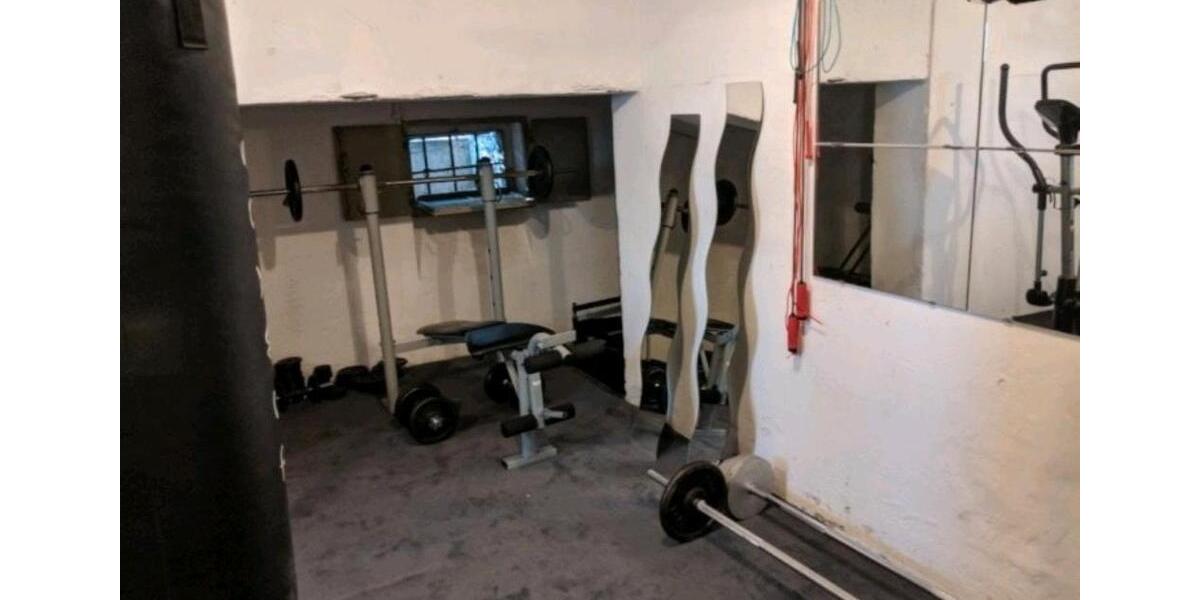 Wohnen auf Zeit Esslingen am Neckar - 1 Zimmer, 12 m&sup2;, 298&euro; | Angebot:25763100