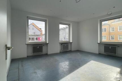 Büroetage in Toplage FFB – wird renoviert zimmer