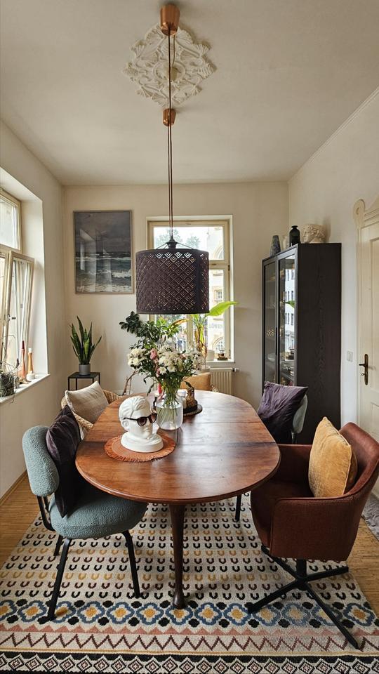 Stilvolle - 4-Zimmer-AltbauWohnung im Herzen von Coburg