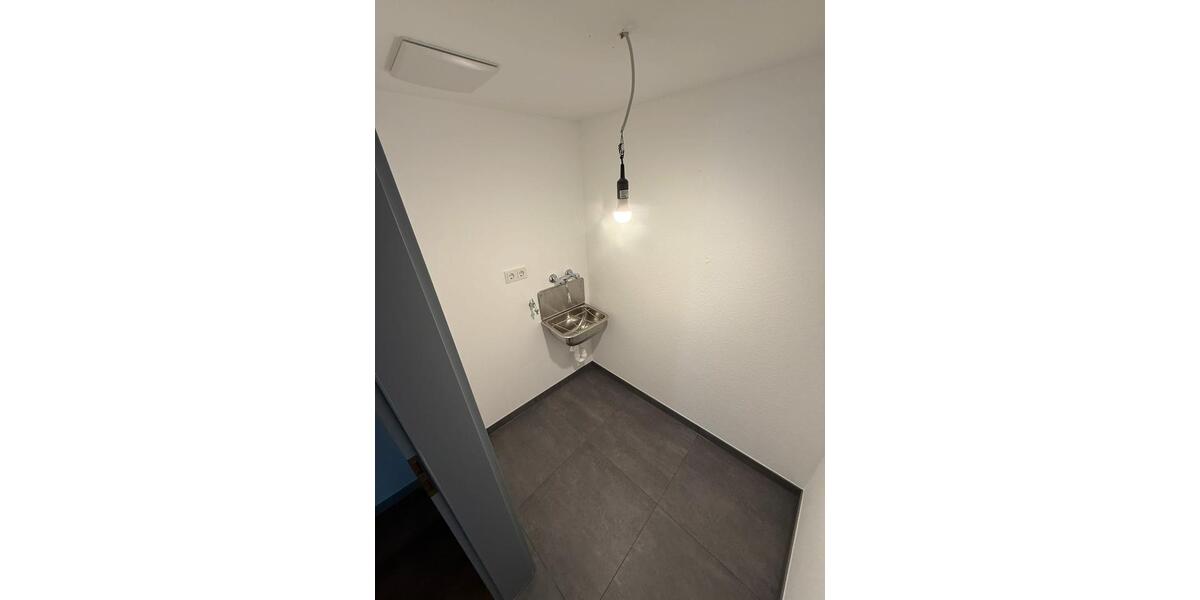 Erdgeschoßwohnung Bad Wildungen - 3.5 Zimmer, 73 m&sup2;, 600&euro; | Angebot:26327847