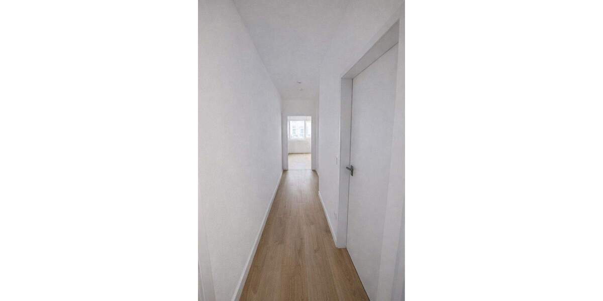 3-Zimmer-Wohnung mit 2 Balkonen - Erstbezug nach laufender Sanierung ab 01.05. 3 zimmer