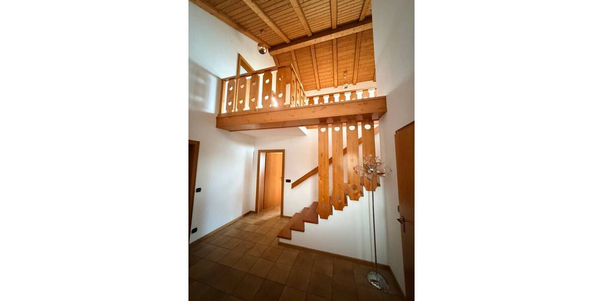Einfamilienhaus Eggelstetten Eggelstetten - 6 Zimmer, 210 m&sup2;, 1.850&euro; | Angebot:26657334