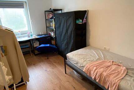 Wohnen auf Zeit Bonn Hardtberg - 3 Zimmer, 15 m&sup2;, 530&euro; | Angebot:26537220
