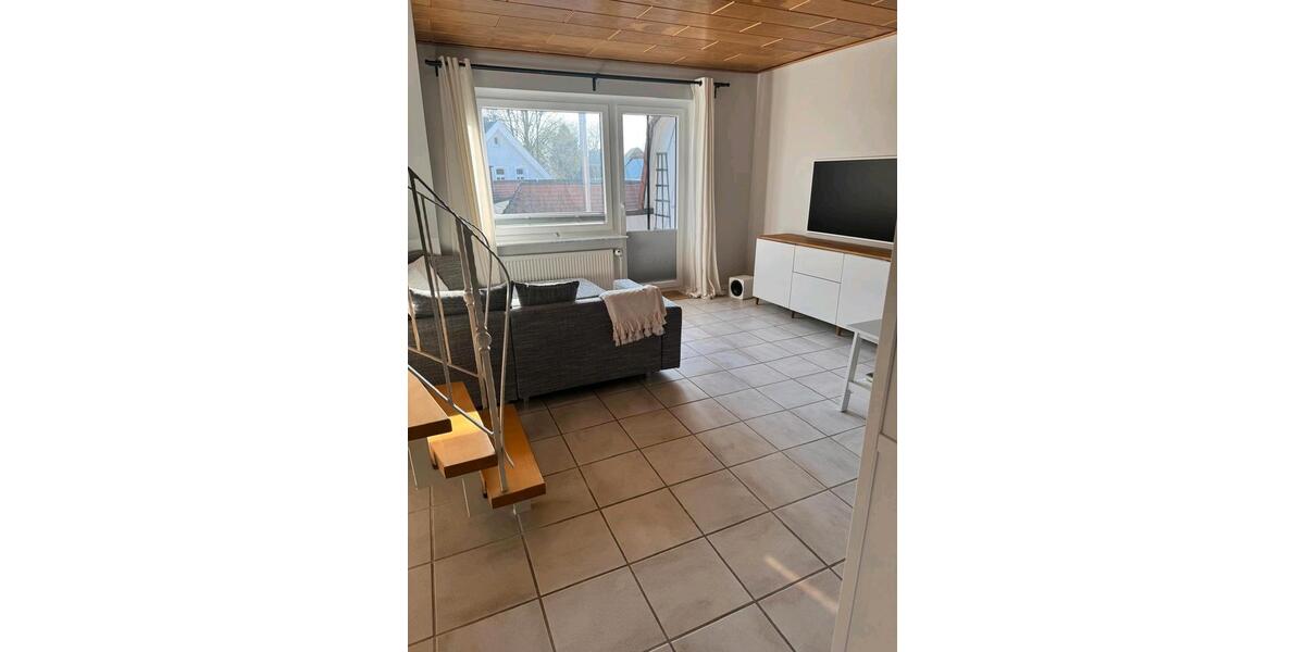 Etagenwohnung Berne - 3 Zimmer, 71 m&sup2;, 770&euro; | Angebot:25380258
