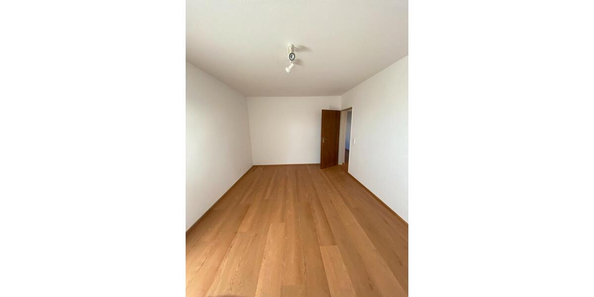 Wohnen auf Zeit Schlier - 5 Zimmer, 20 m&sup2;, 475&euro; | Angebot:25894023