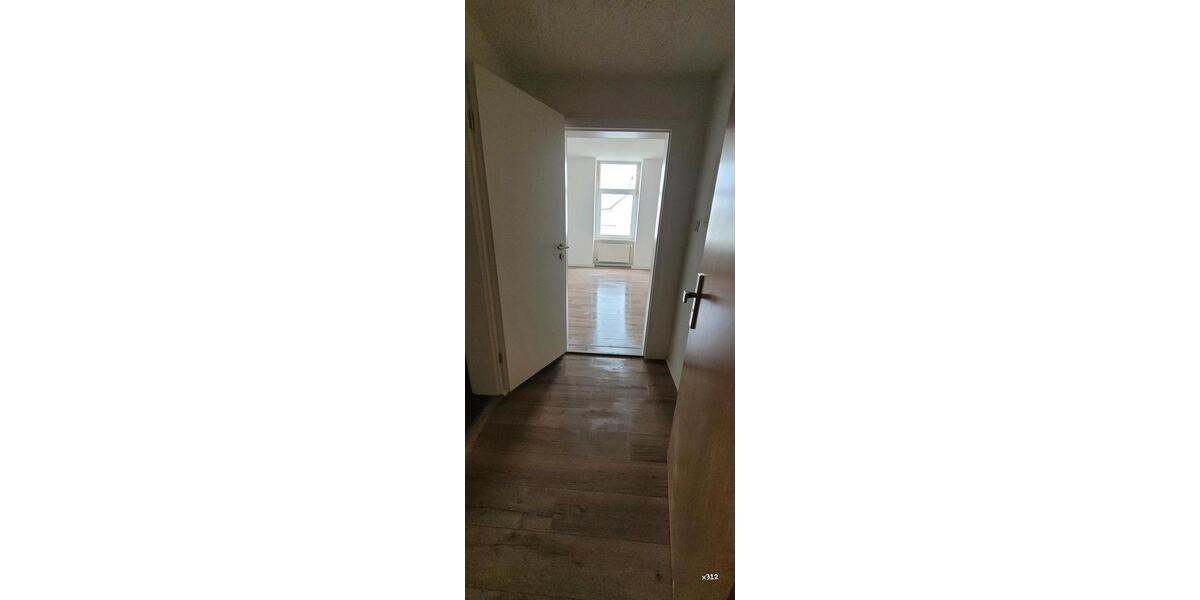 Dachgeschoßwohnung Schönebeck (Elbe) - 2 Zimmer, 50 m&sup2;, 370&euro; | Angebot:26265053