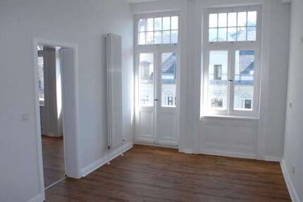 Wohnung zum Mieten in Wiesbaden 2.500 € 195.04 m²