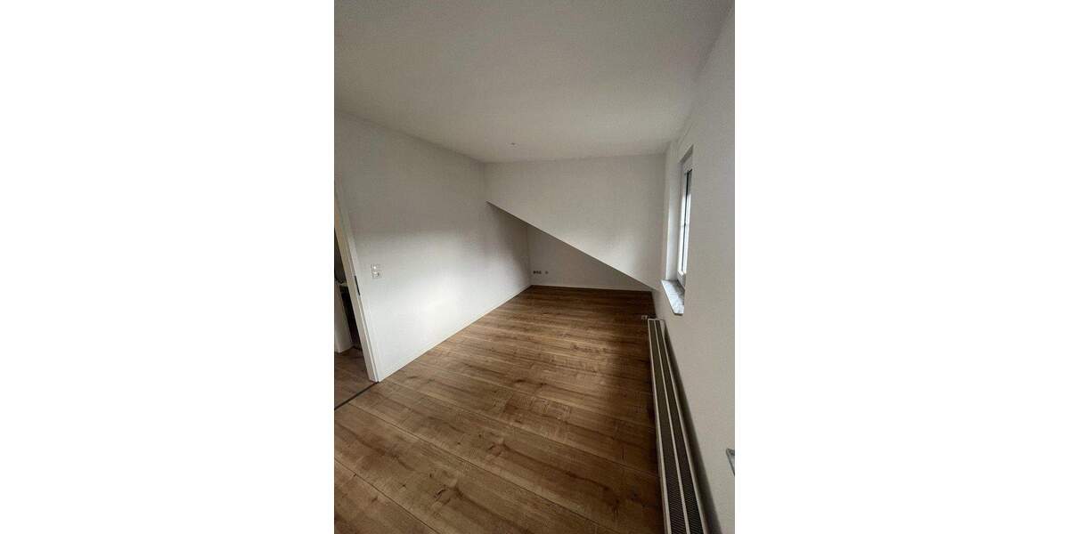 Etagenwohnung Offheim Offheim - 4 Zimmer, 91 m&sup2;, 940&euro; | Angebot:25921274